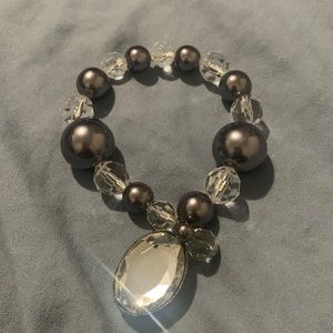 Gorgeous beaded stretch bracelet brand new